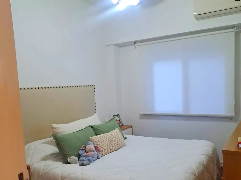 Foto de Se vende hermoso depto de 2 amb en Recoleta, imagen 2