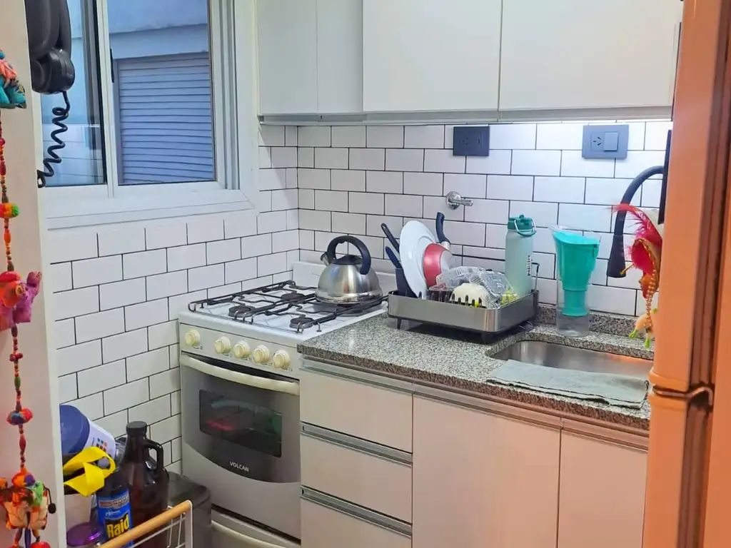 Foto de Se vende hermoso depto de 2 amb en Recoleta, imagen 4