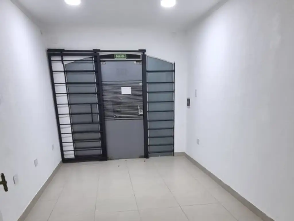 Foto de OFICINAS - PLANTA DIVIDIDA - CENTRO, RESISTENCIA, imagen 4