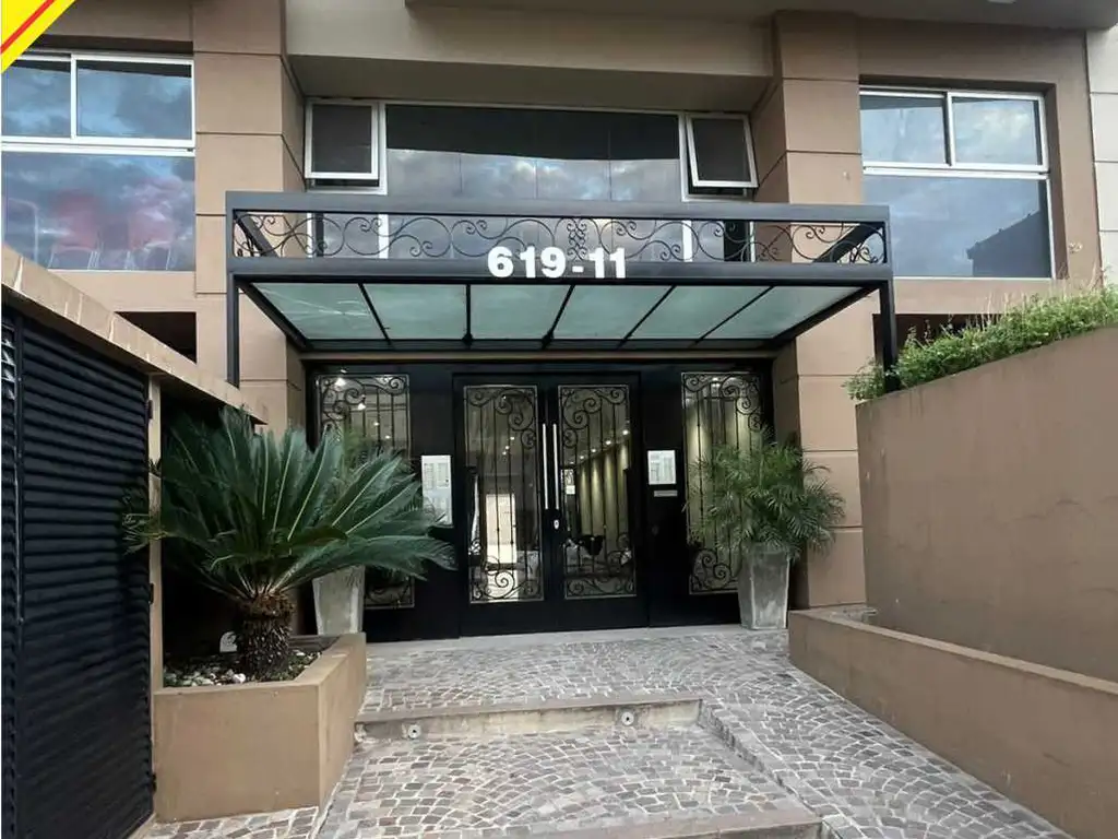 Foto de Departamento en alquiler en Valentín Alsina, imagen 1