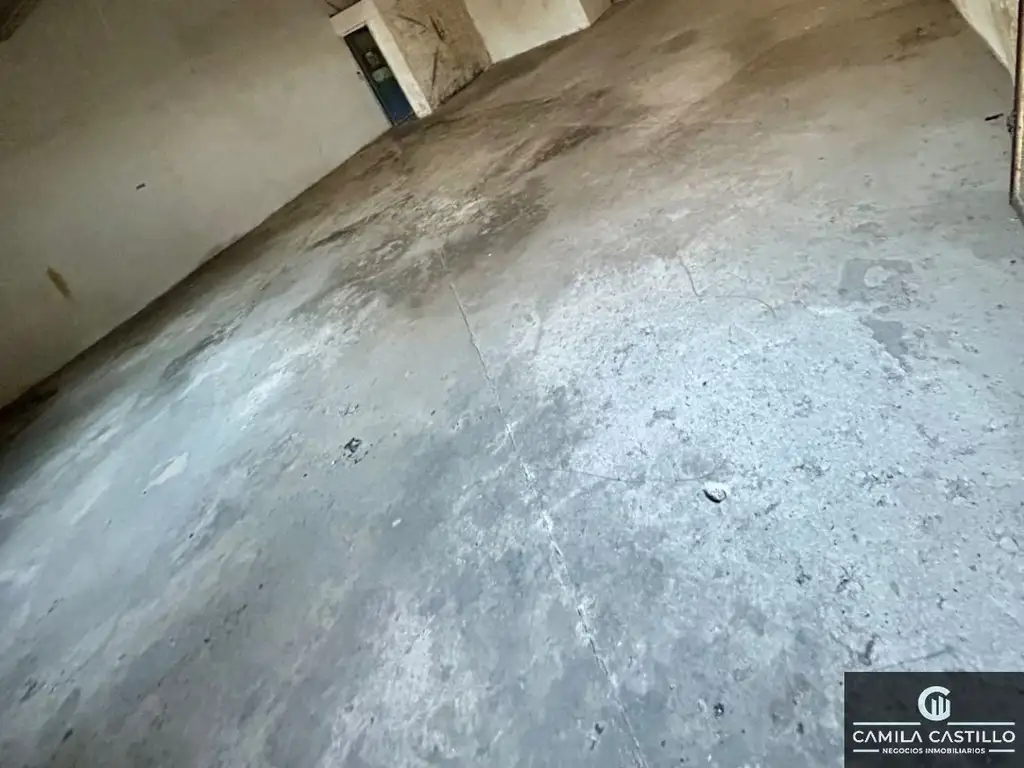 Foto de Depósito en alquiler de 200m2 primer piso, Lomas del Mirador, imagen 3
