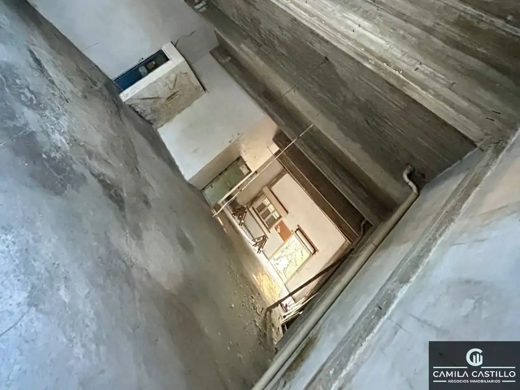 Foto de Depósito en alquiler de 200m2 primer piso, Lomas del Mirador, imagen 1