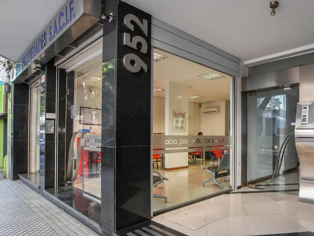 Foto de Local comercial en excelente estado, imagen 3