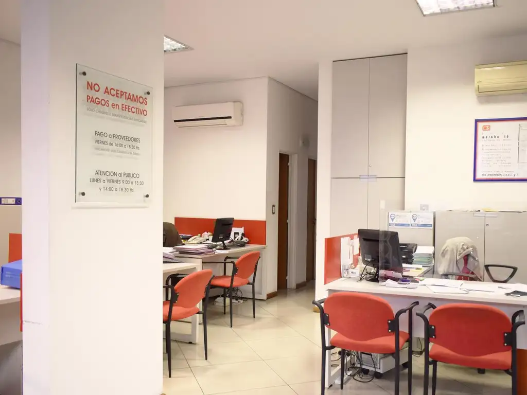Foto de Local comercial en excelente estado, imagen 2
