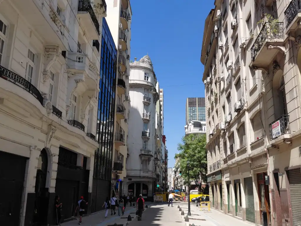 Foto de Edicicio 6 plantas de 120 m2 c/u 800 m2 totales, AA central y ascensor, imagen 5