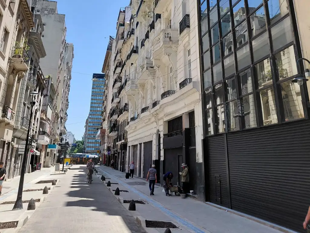 Foto de Edicicio 6 plantas de 120 m2 c/u 800 m2 totales, AA central y ascensor, imagen 1