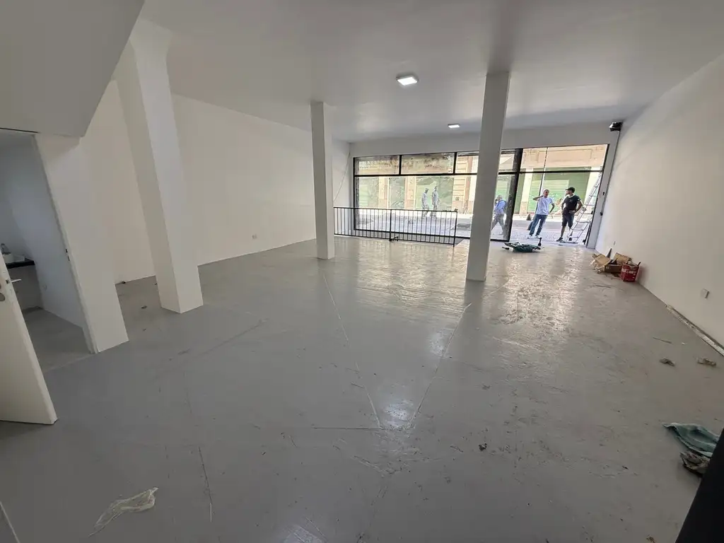 Foto de Edicicio 6 plantas de 120 m2 c/u 800 m2 totales, AA central y ascensor, imagen 2
