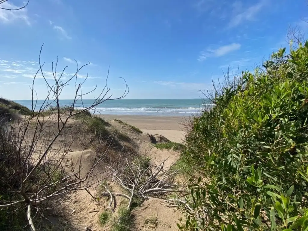 Foto de VENTA CHALET FRENTE AL MAR, imagen 5
