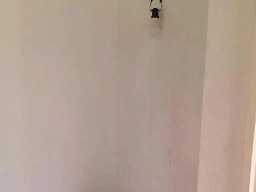 Foto de ALQUILER de LOCAL céntrico en MATHEU, imagen 4