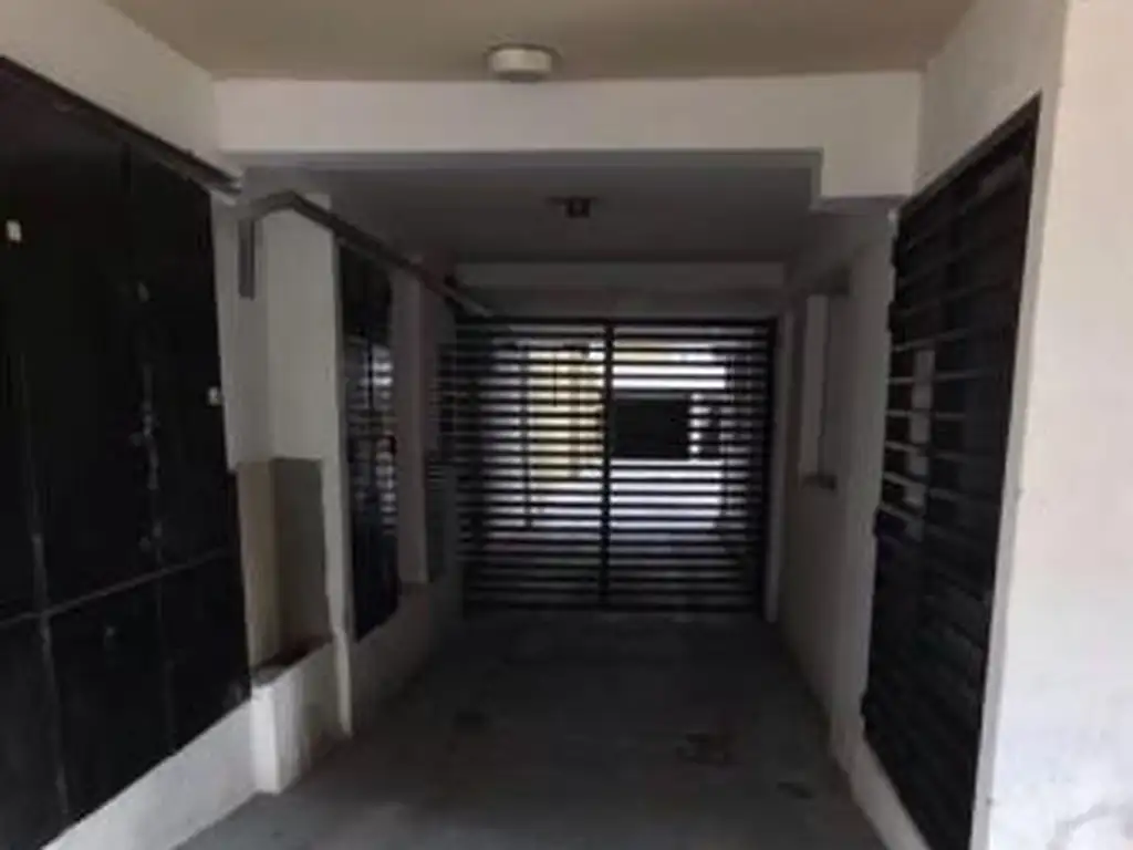 Foto de Cochera en alquiler- Zona facultades, imagen 1