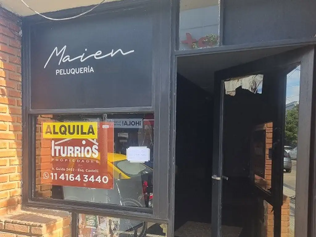 Foto de Excelente local frente al super en pleno centro comercial a 1 1/2, imagen 5