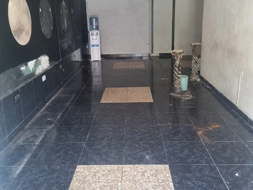 Foto de Excelente local frente al super en pleno centro comercial a 1 1/2, imagen 3