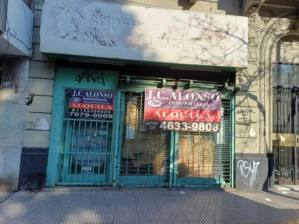Foto de Local con sotano,190 mts zona comercial fte al Santa Lucia, imagen 1