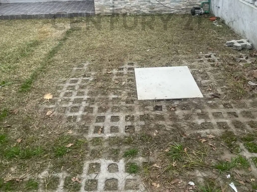 Foto de Dúplex en alquiler en Ringuelet, imagen 1