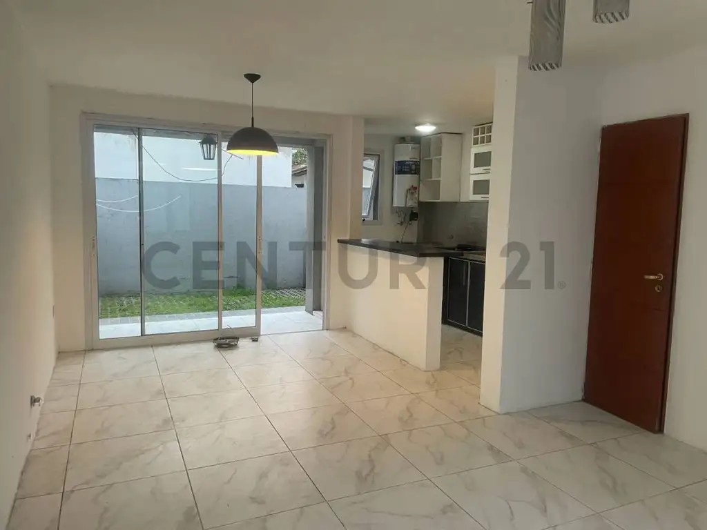 Foto de Dúplex en alquiler en Ringuelet, imagen 5