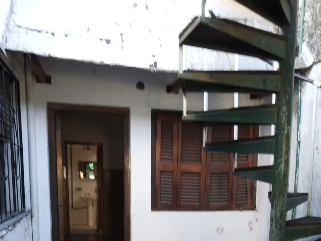 Foto de Alquiler | Casa | 2 Dormitorios | Cochera | Capitán Bermúdez | Barrio, imagen 3