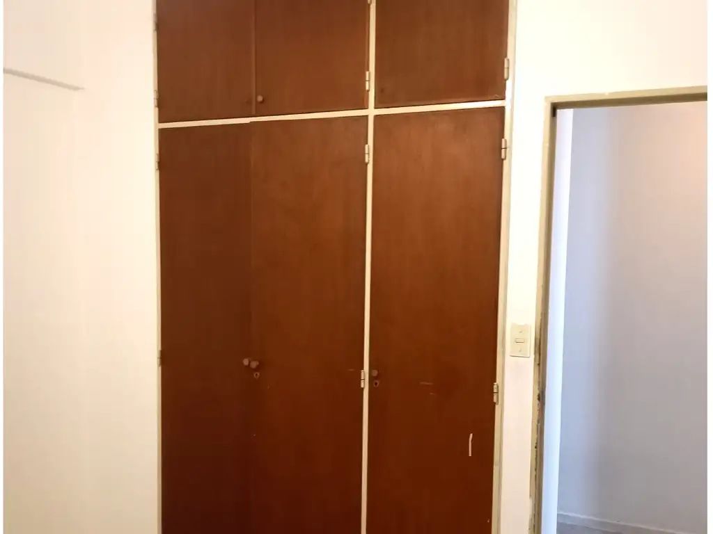 Foto de ALQUILER DEPARTAMENTO 3 AMBIENTES EDIF 48 SOBRE AVDA GRAL PAZ, imagen 4