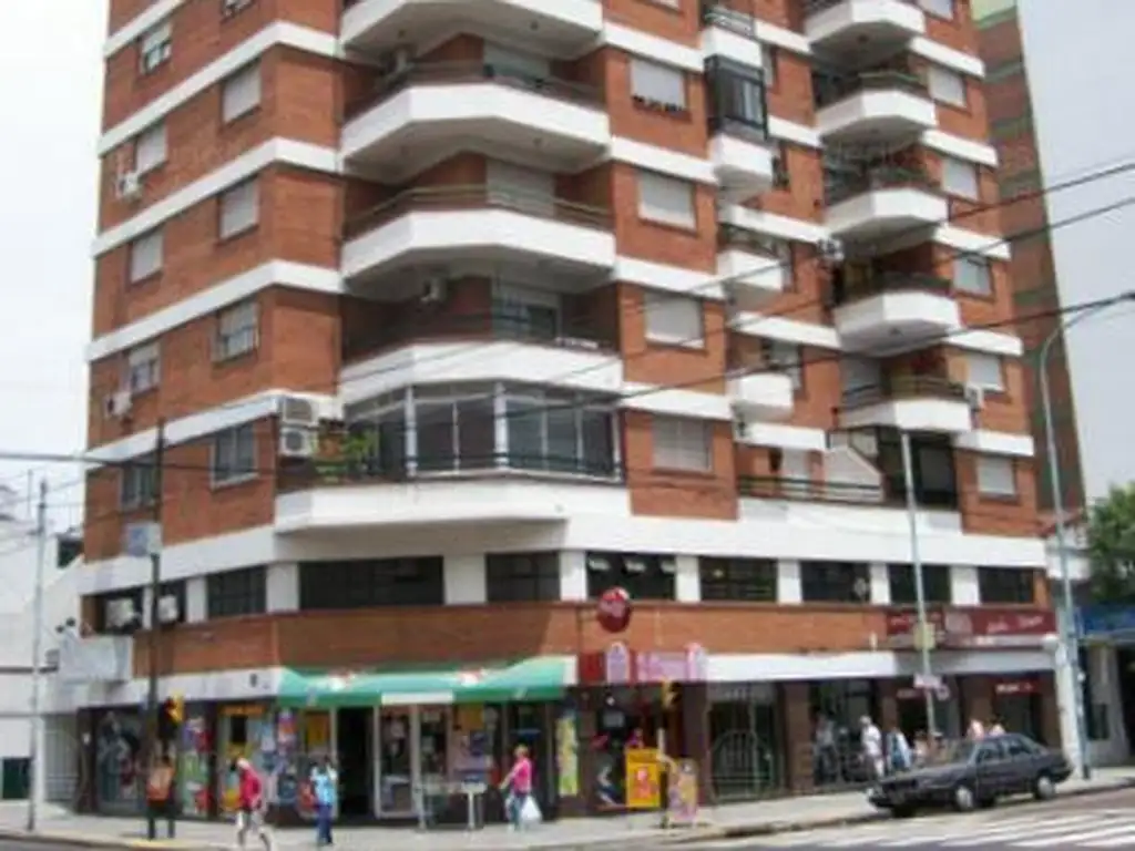 Foto de EXCEP LOCAL ZONA MUY COMERCIAL, imagen 2
