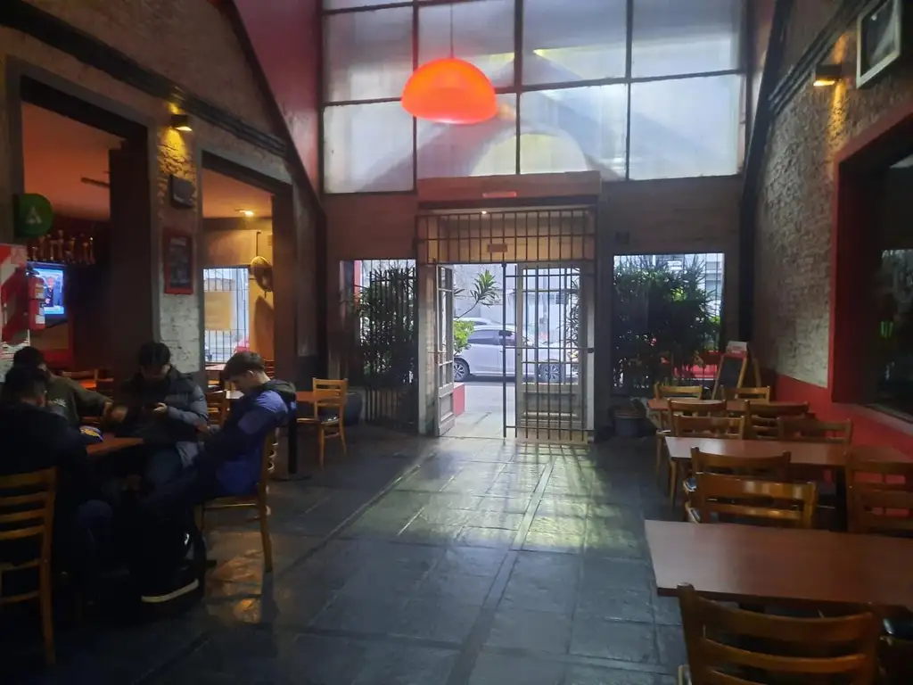 Foto de LOCAL C/ Restaurant - LOTE PARA ALQUILER, imagen 2