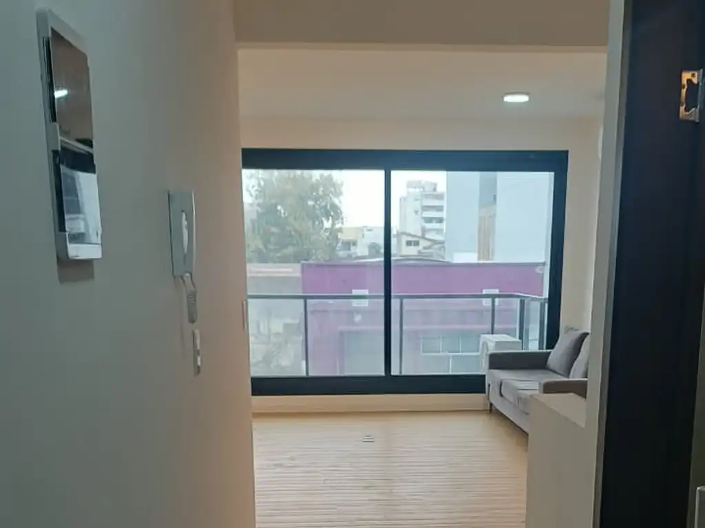 Foto de Venta-monoambiente Amplio-frente-colegiales, imagen 5