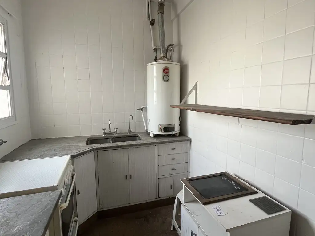 Foto de DEPARTAMENTO TIPO CASA SIN EXPENSAS CON TERRAZA Y PARRILLA, imagen 3
