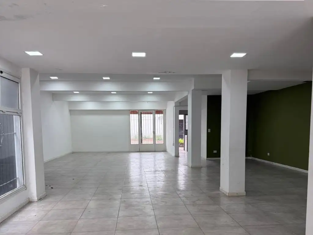 Foto de SALON EN ALQUILER, imagen 4