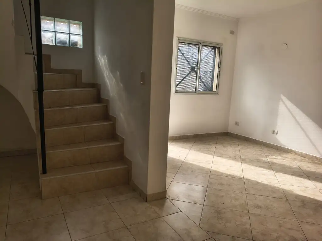 Foto de DUPLEX EN ALQUILER, imagen 2