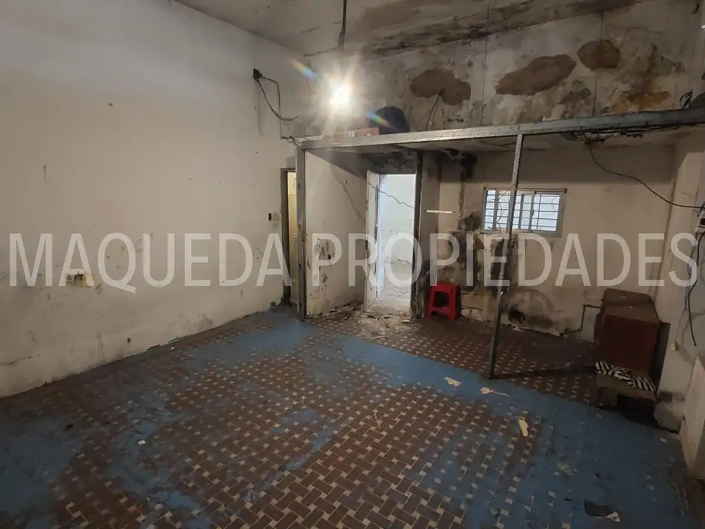 Foto de Local C/ Entrada De Autos, 2 Ambientes, Galpon Y Fondo Libre Terreno De, imagen 4