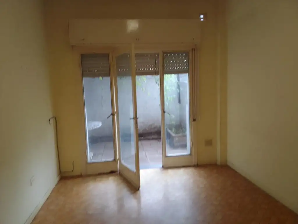 Foto de MORENO CENTRO DEPARTAMENTO 3 AMBIENTES EN ALQUILER. USO PROF, imagen 4