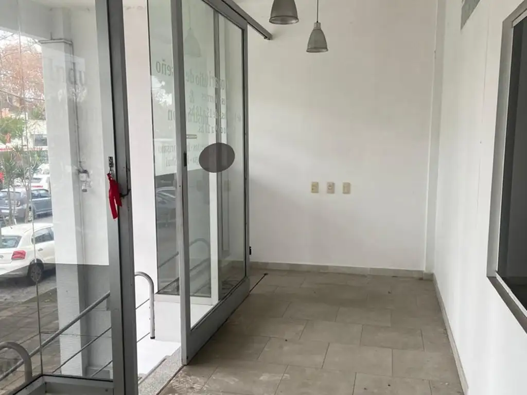 Foto de Local en Alquiler en San Isidro, G.B.A. Zona Norte, Argentina, imagen 1