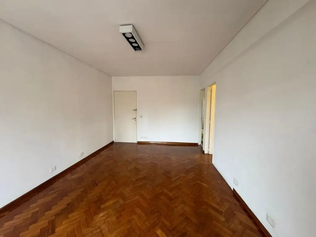Foto de DEPARTAMENTO 3 AMBIENTES EN ALQUILER - 2DO PISO POR ESCALERA, imagen 3