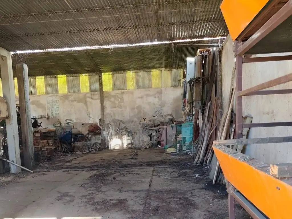 Foto de Galpón en alquiler de 350m2, imagen 4