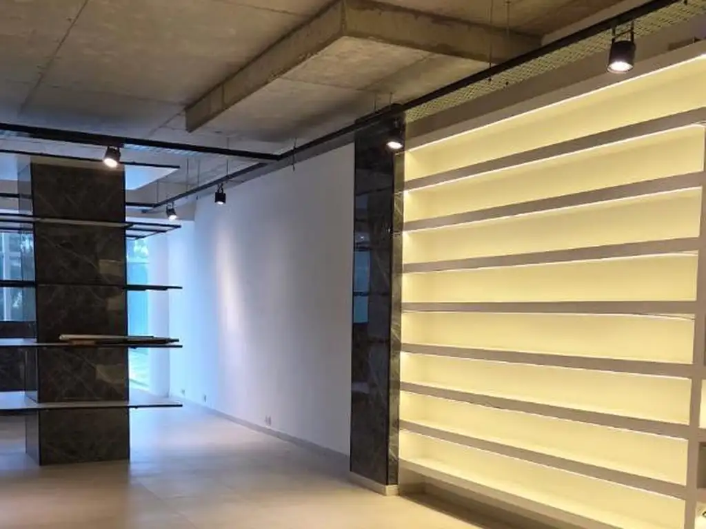 Foto de OFICINA DE 60 M2 EN ALQUILER AMANECERES OFFICE SUPER MODERNA, imagen 4