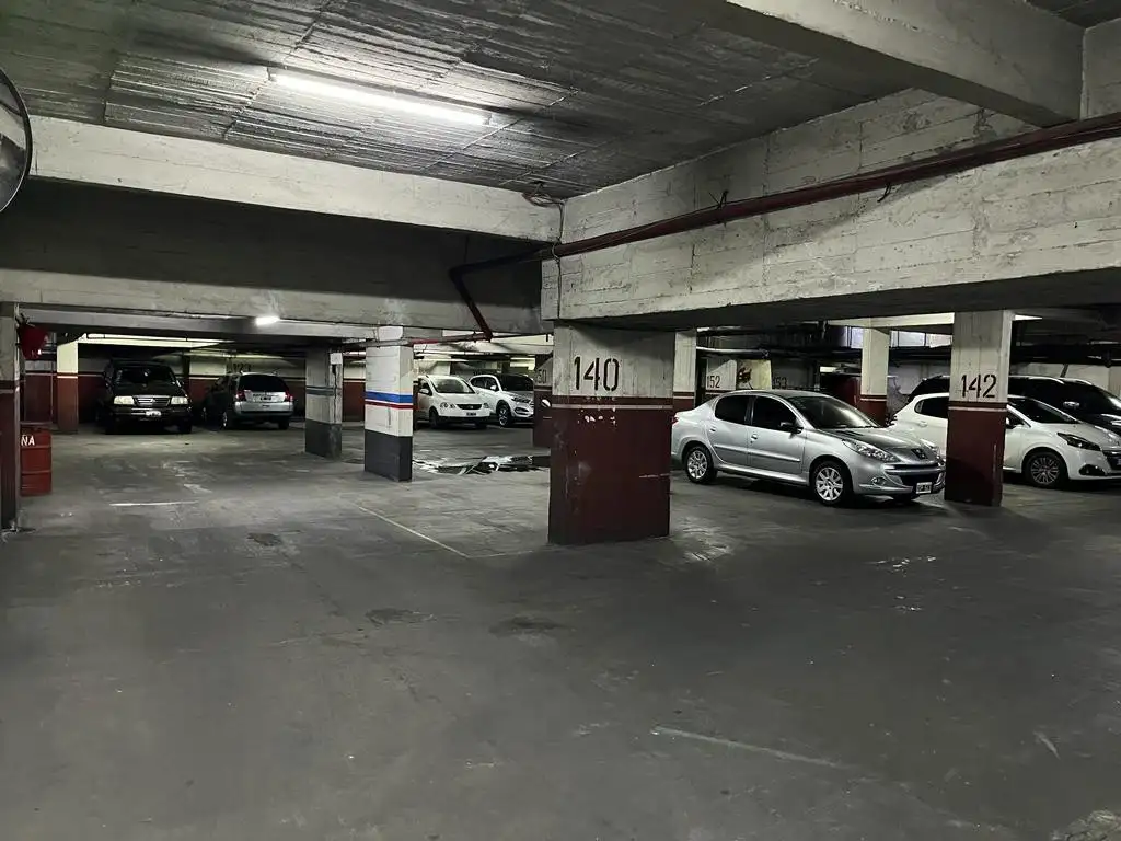 Foto de COCHERAS FIJAS Y CUBIERTAS LAS 24HS DESDE $98.000, imagen 2