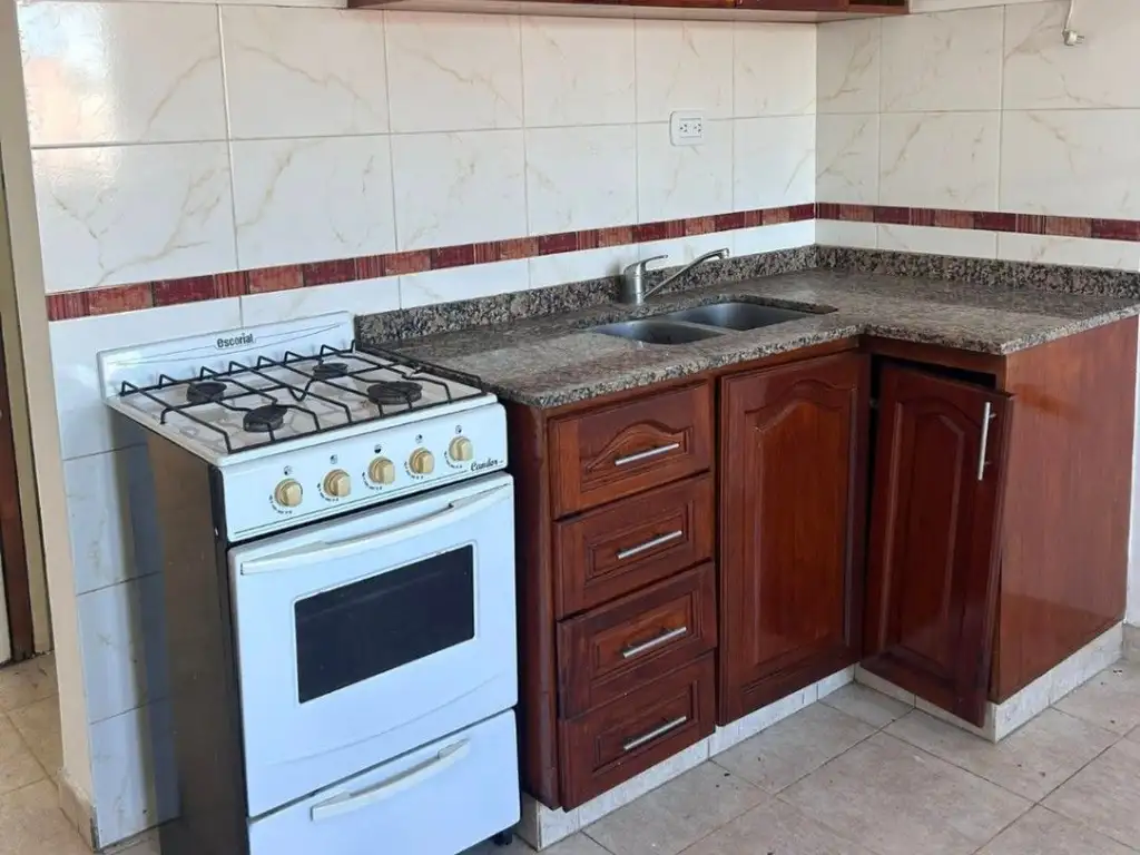 Foto de Departamento en alquiler en Los Polvorines, imagen 1