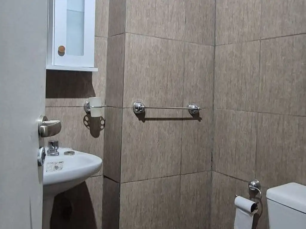 Foto de Alquiler de Departamento 3 AMBIENTES en Caseros, Tres de Feb, imagen 3