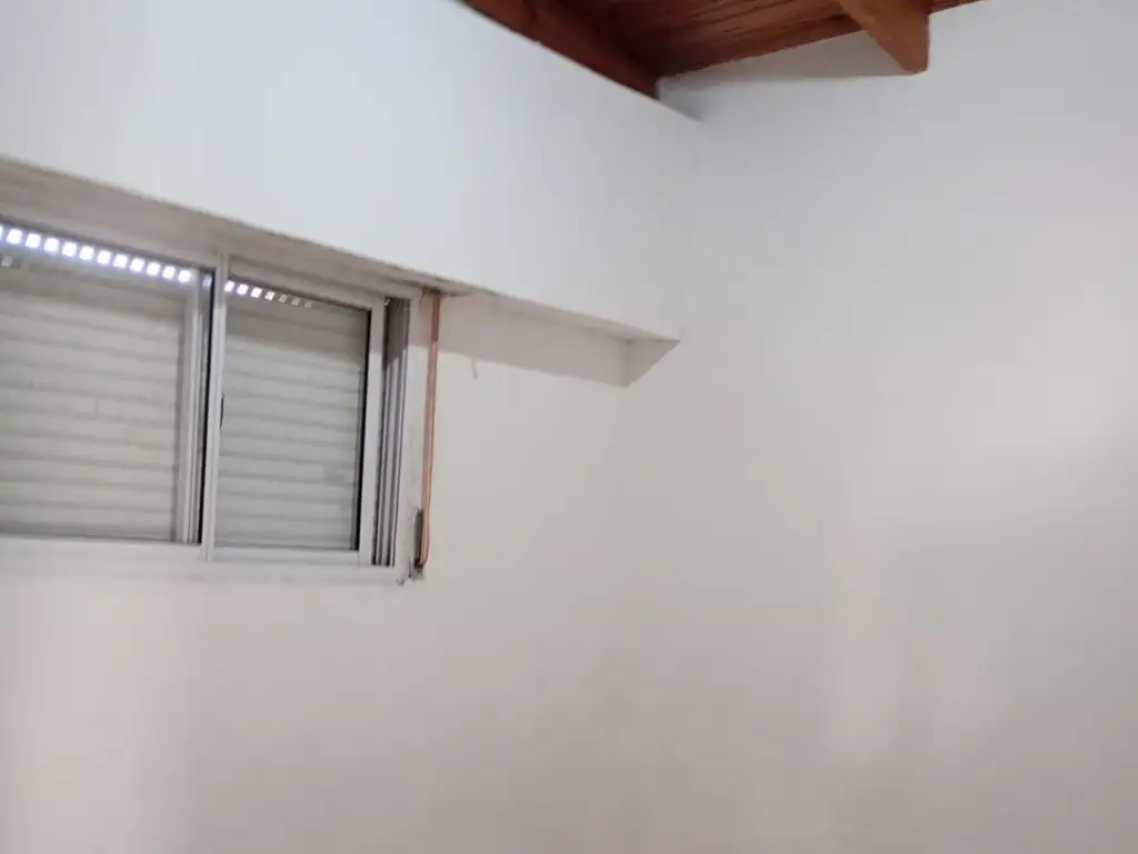 Foto de ALQUILER $ 580.000 DTO 2-DO/S LIVING COMEDOR BAÑO Y PATIO, imagen 2