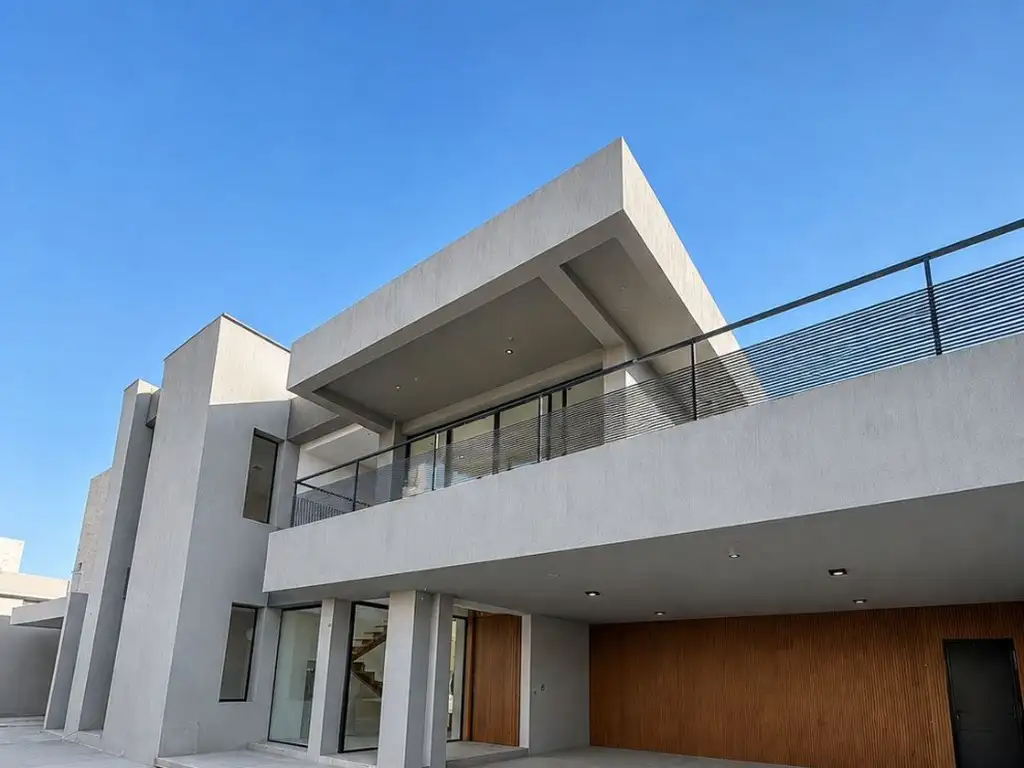 Foto de ALQUILER CASA | 6 AMBIENTES | COCHERA 3 AUTOS | OPCIONAL AMOBLADA, imagen 4