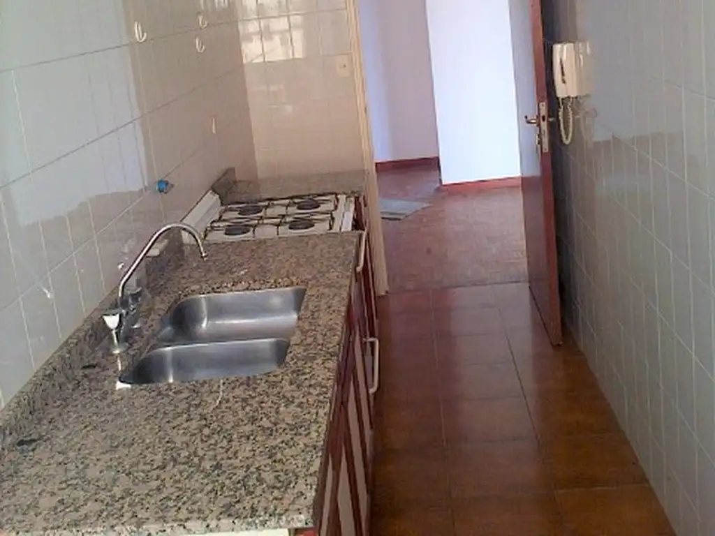 Foto de Departamento de 2 Dormitorios con Cochera, imagen 2