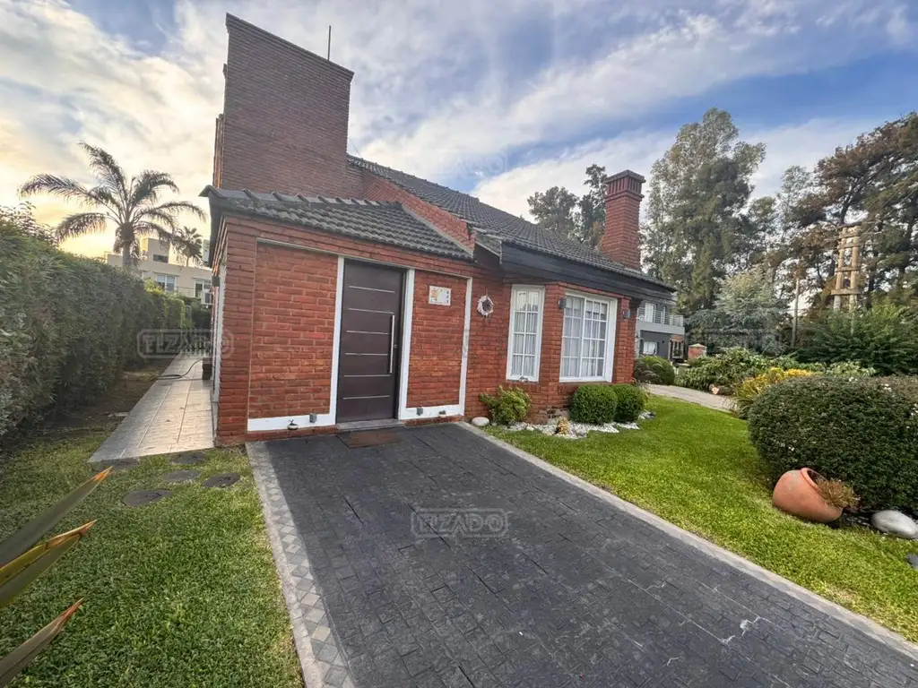 Foto de Casa Chalet en Alquiler en Banco Provincia, Francisco Álvarez, Moreno, imagen 4