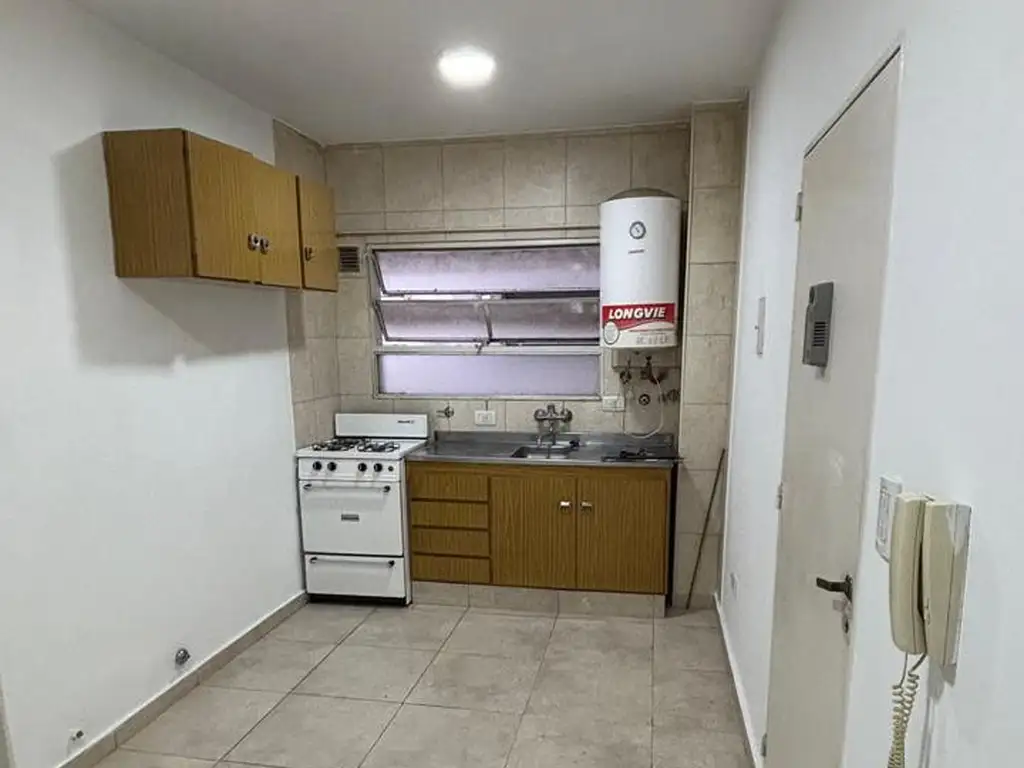 Foto de Alquilo departamento centrico interno., imagen 4