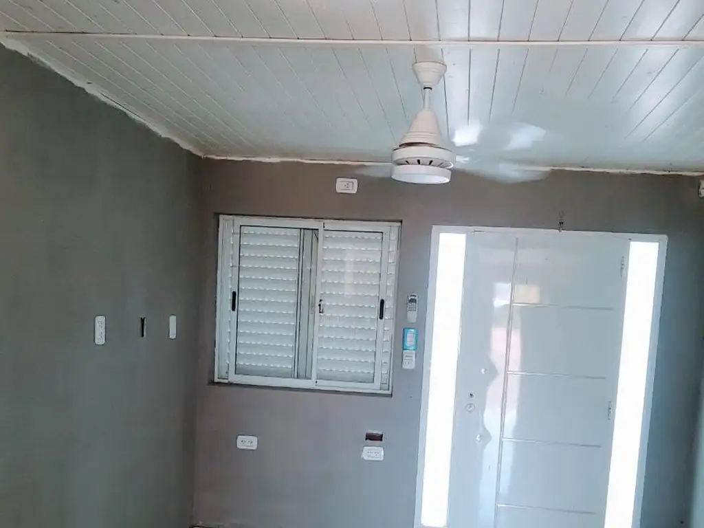 Foto de Bella casa, nueva y con amplio terreno en San Benito- E. R, imagen 5