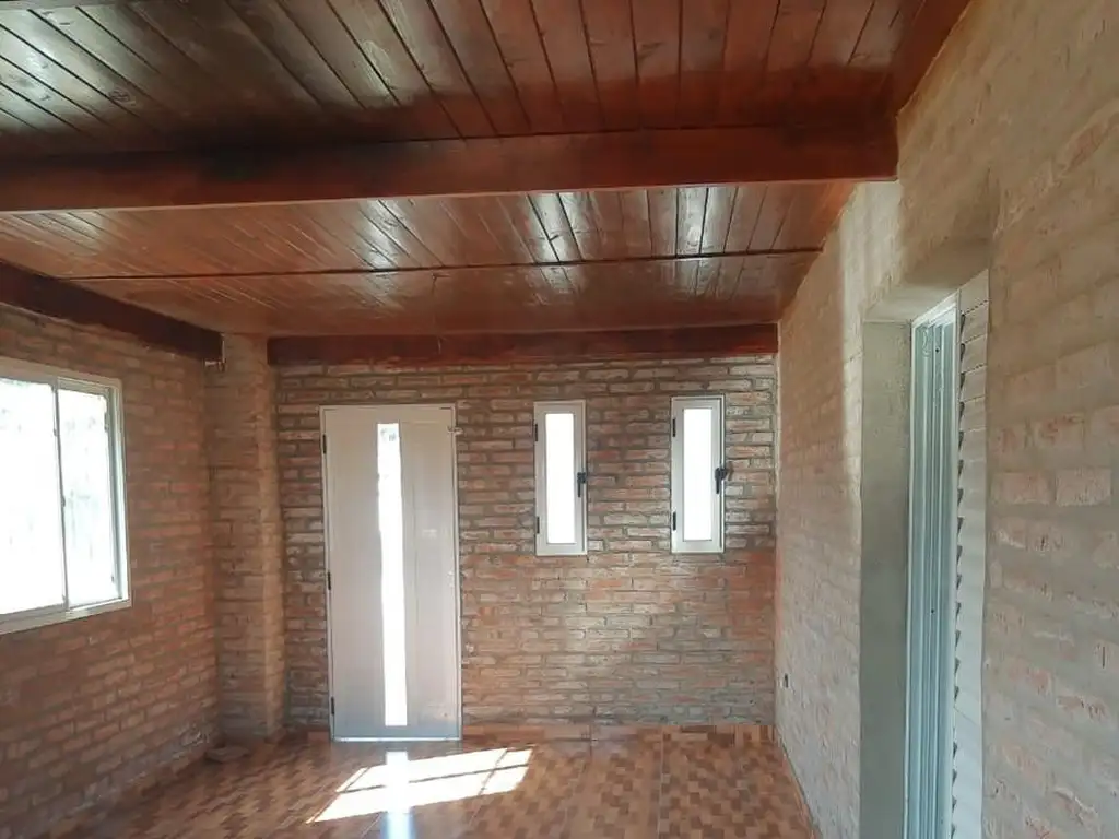 Foto de Bella casa, nueva y con amplio terreno en San Benito- E. R, imagen 2