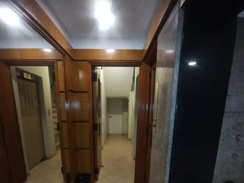 Foto de EXCELENTE UBICACIÓN - 1 DORMITORIO - RECICLADO, imagen 3