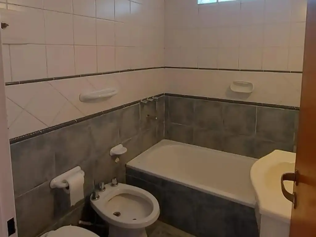 Foto de DEPARTAMENTO 2 AMBIENTES, ALQUILER EN SAN ISIDRO, imagen 3