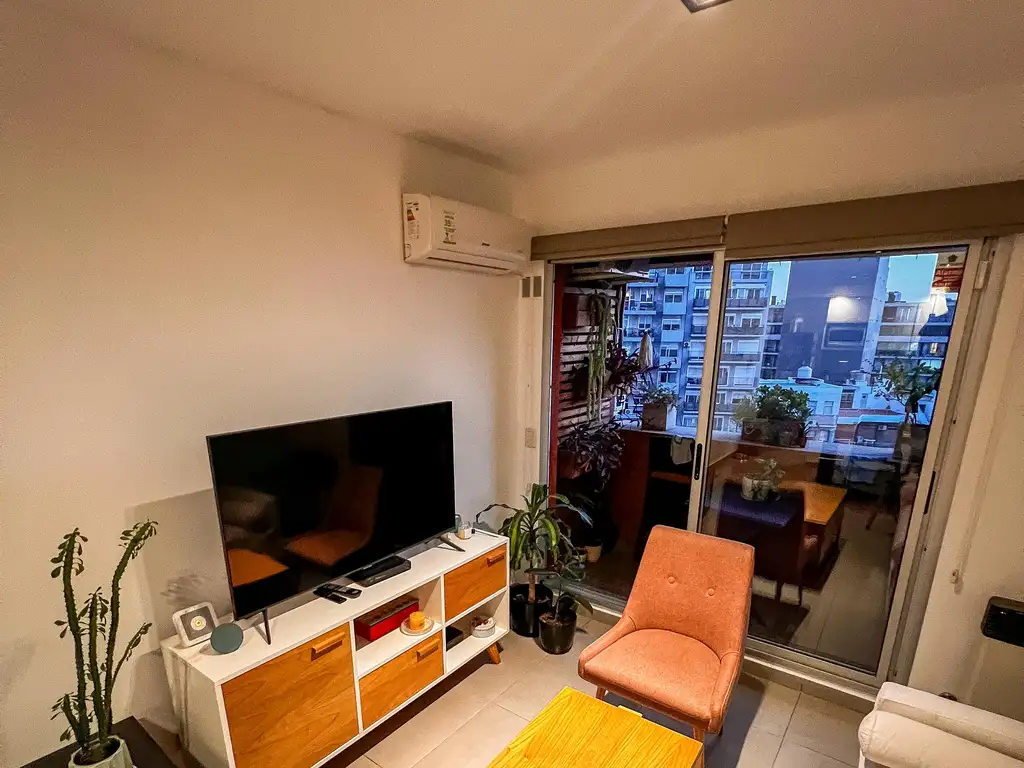 Foto de Departamento de 3 ambientes al frente con balcón en venta en Saavedra, imagen 3