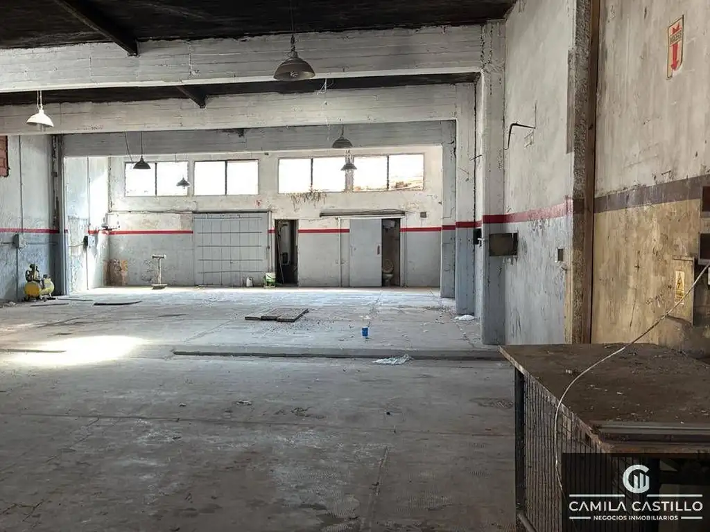 Foto de Galpón en alquiler de 370m2 ubicado en San Justo, imagen 3
