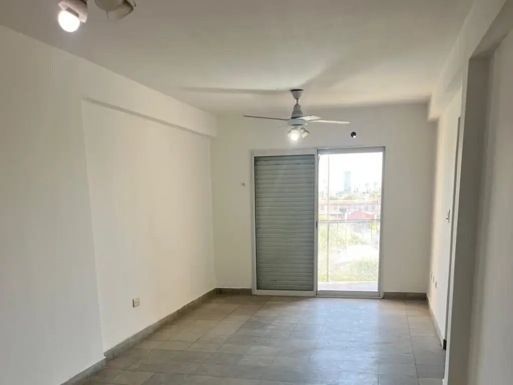 Foto de DEPARTAMENTO 4 DORMITORIOS - CENTRO, RESISTENCIA, imagen 3