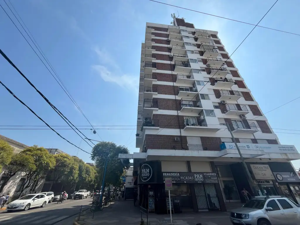 Foto de Departamento en alquiler c/ cochera en Belén de Escobar, imagen 1