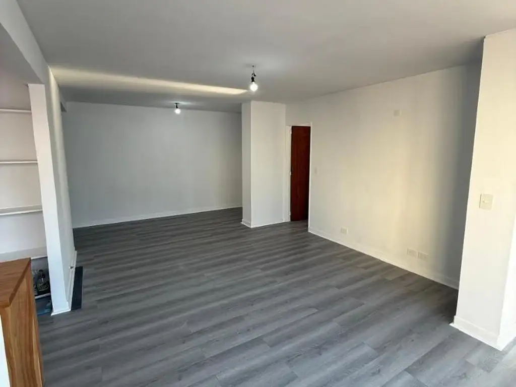 Foto de SEMIPISO 3 AMBIENTES 2 BAÑOS APTO PROFESIONAL, imagen 4